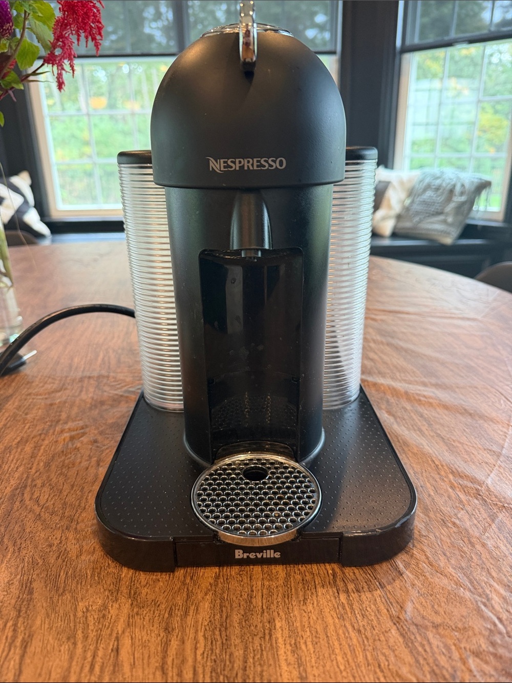 Breville Nespresso Espresso Machine in Black and Silver